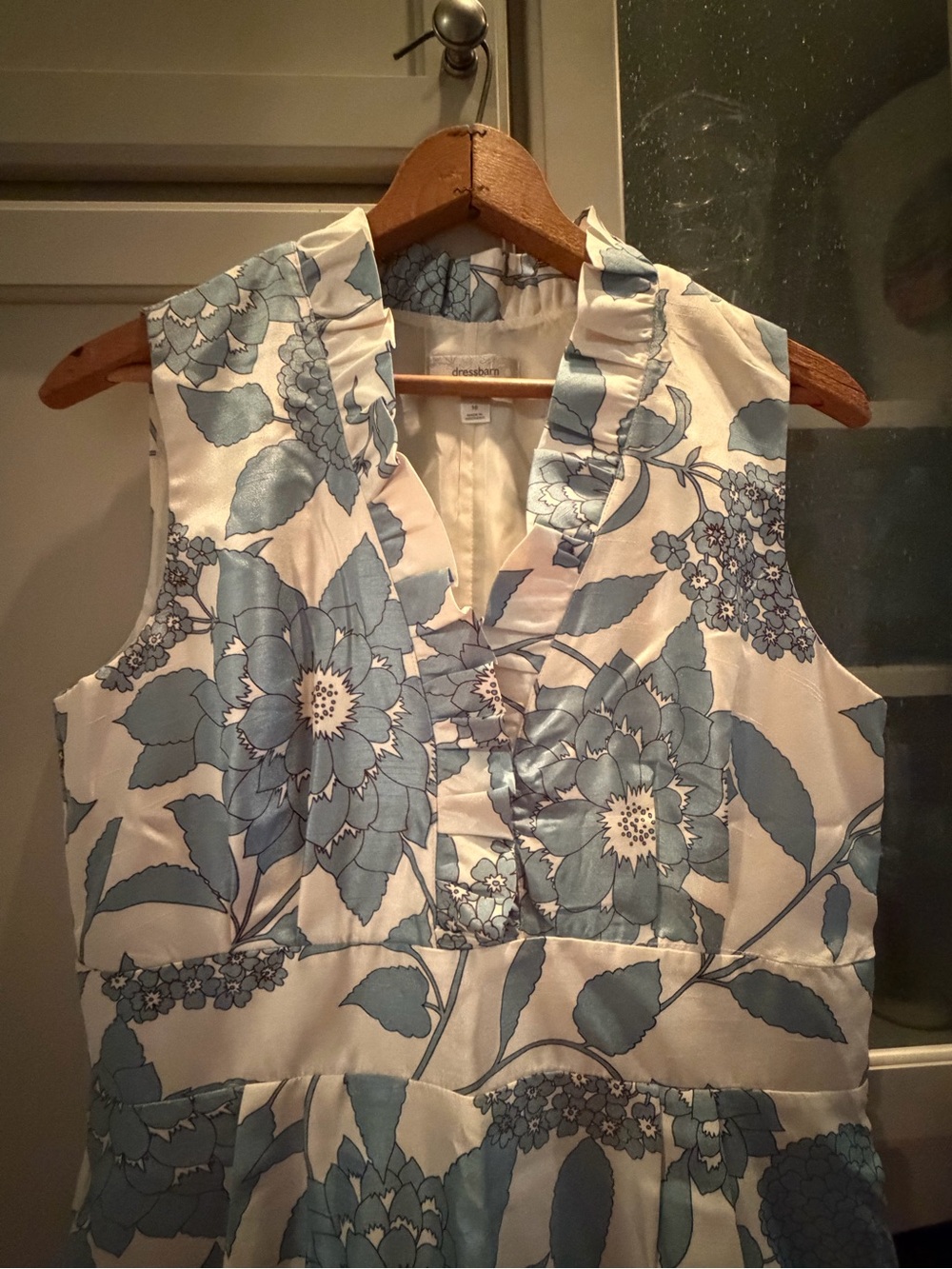 dressbarn Blue and Cream Floral Print Dress - Picture 2 of 8